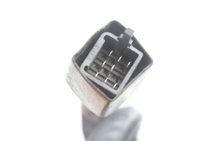 photo de LEFT HANDLEBAR SWITCH PEUGEOT KISBEE 2T 50 (2010 - 2017) - Surface and material condition