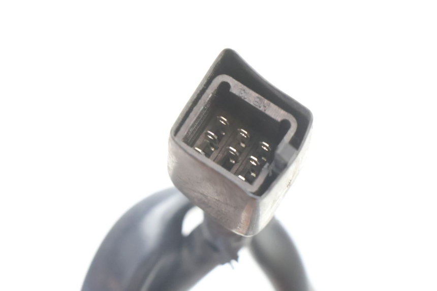 photo de LEFT HANDLEBAR SWITCH PEUGEOT KISBEE 2T 50 (2010 - 2017) - Fixing points details