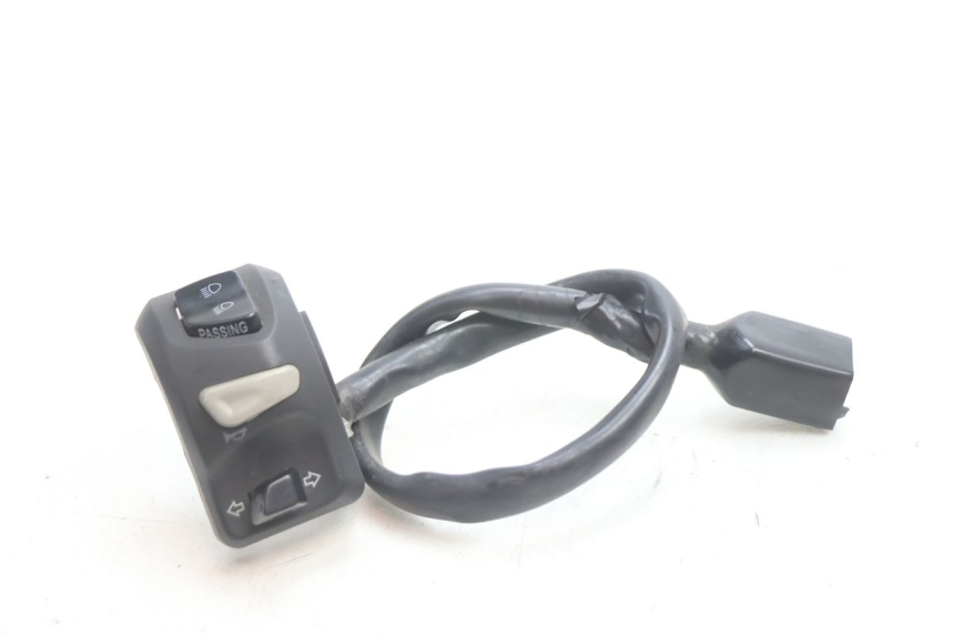 photo de LEFT HANDLEBAR SWITCH PEUGEOT KISBEE 4T 50 (2018 - 2022) - Main view