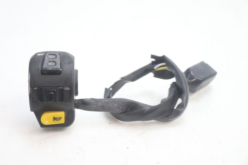 photo de LEFT HANDLEBAR SWITCH PEUGEOT KISBEE 4T 50 (2010 - 2017) - Main view