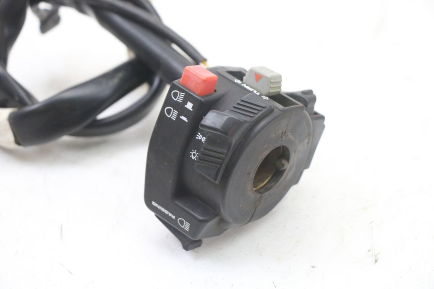 photo de LEFT SWITCH KYMCO STRYKER OFF ROAD 125 (1999 - 2005) - Alternative perspective