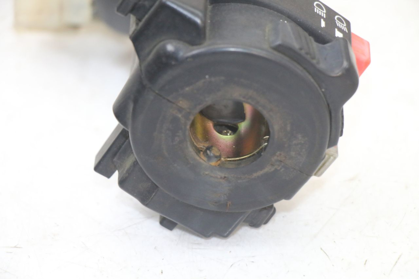 photo de LEFT SWITCH KYMCO STRYKER OFF ROAD 125 (1999 - 2005) - Product overview