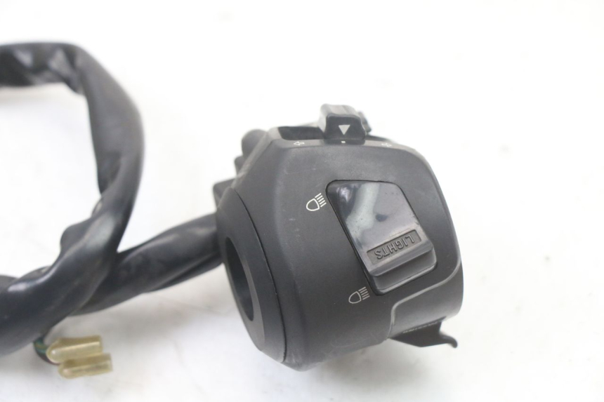 photo de LEFT SWITCH KYMCO XCITING 500 (2007 - 2010) - Alternative perspective