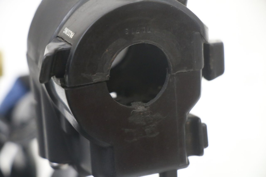 photo de LEFT SWITCH KYMCO XCITING 500 (2007 - 2010) - Fixing points details