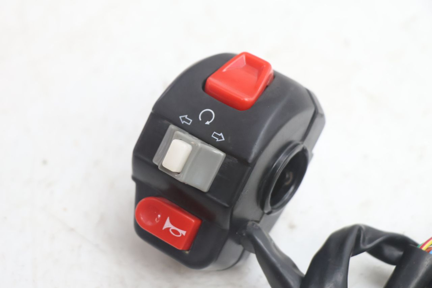 photo de LEFT SWITCH LONGJIA LJ50QT 8M 2T 50 (2010 - 2017) - Component detail