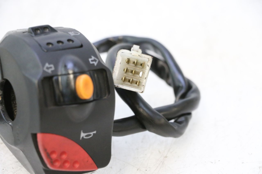 photo de LEFT SWITCH PEUGEOT LUDIX SNAKE 2T 50 (2004 - 2014) - Product overview