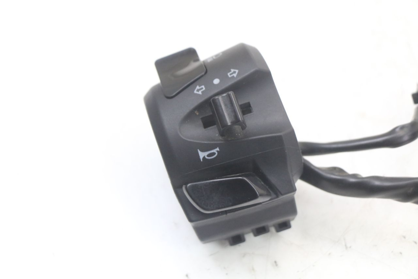 photo de LEFT SWITCH MASAI SCRAMBLER SPORT 125 (2021 - 2025) - Component detail