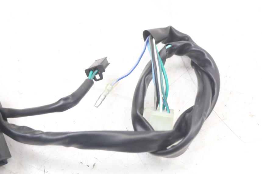 photo de LEFT SWITCH MASAI SCRAMBLER SPORT 125 (2021 - 2025) - Fixing points details