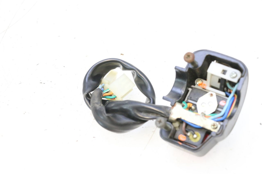 photo de LEFT SWITCH KEEWAY MATRIX RX9 125 (2006 - 2007) - Alternative perspective