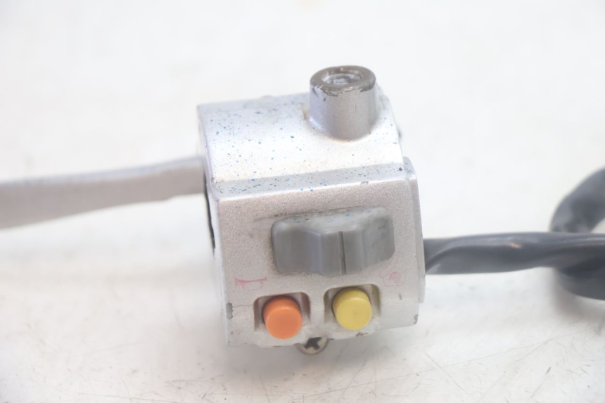 photo de LEFT SWITCH SYM MIO 50 (2005 - 2010) - Component detail