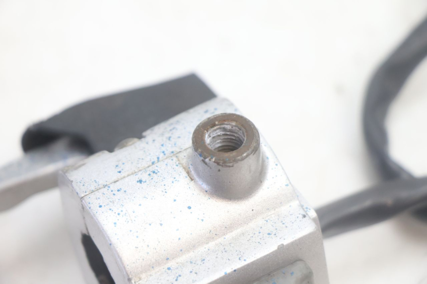 photo de LEFT SWITCH SYM MIO 50 (2005 - 2010) - Technical close-up