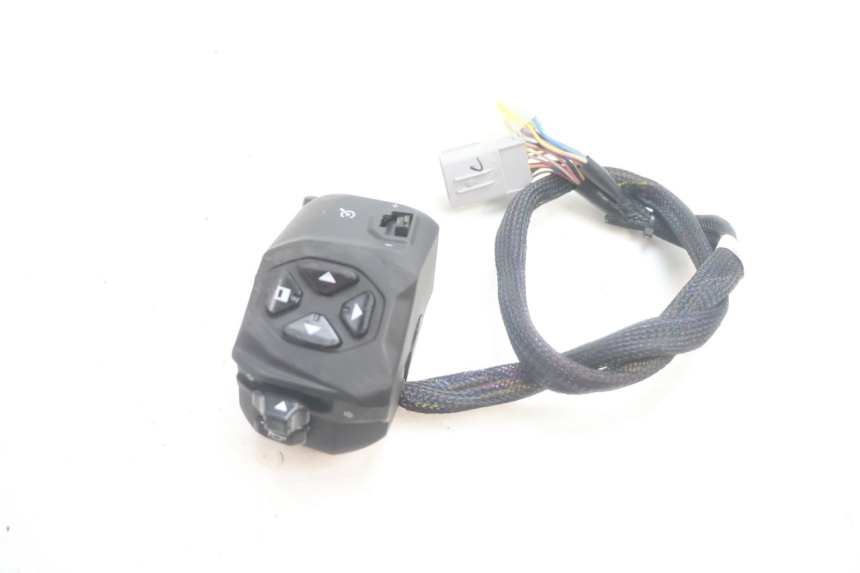 photo de LEFT SWITCH PIAGGIO MP3 HPE 530 (2022 - 2026) - Main view