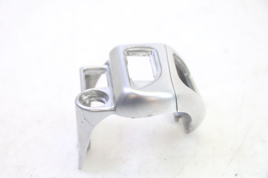 photo de LEFT SWITCH PIAGGIO MP3 500 (2016 - 2018) - Zoom on usage condition