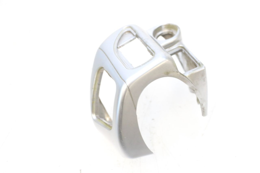 photo de LEFT SWITCH PIAGGIO MP3 RL 250 (2006 - 2010) - Zoom on usage condition