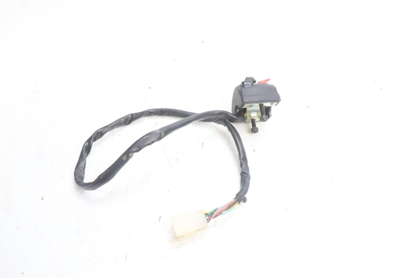 photo de LEFT SWITCH RIEJU MRT PRO SUPERMOTARD 50 (2007 - 2018) - Zoom on usage condition