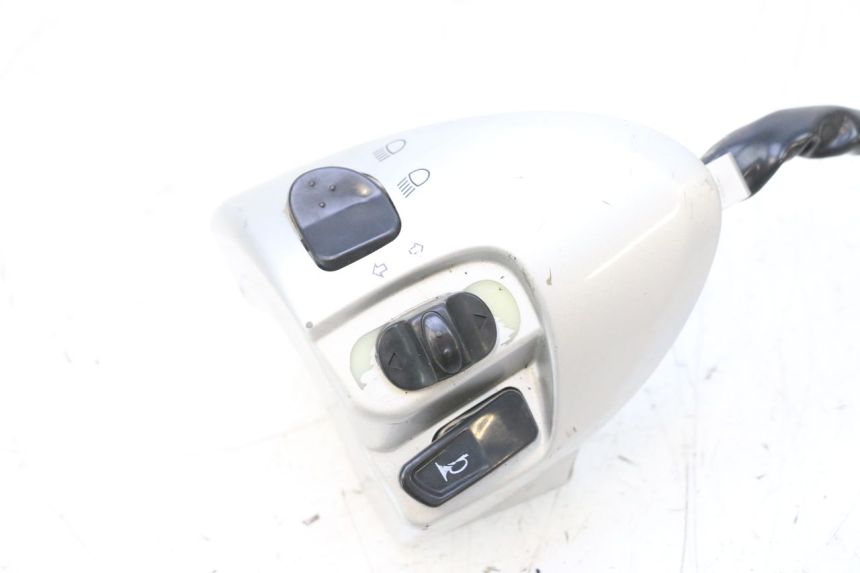 photo de LEFT HANDLEBAR SWITCH YAMAHA NEOS NEO'S 4T 50 (2008 - 2016) - Component detail