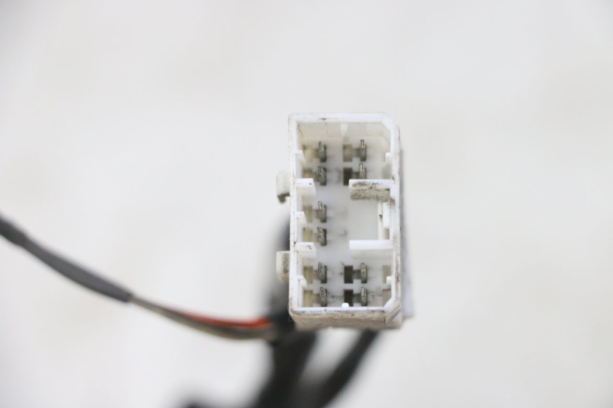 photo de LEFT HANDLEBAR SWITCH GILERA NEXUS 125 (2009 - 2013) - Alternative perspective