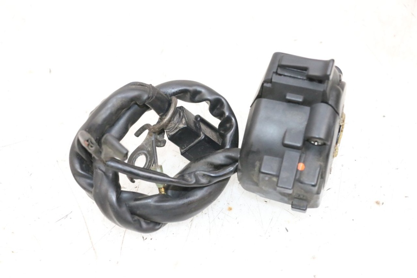 photo de LEFT SWITCH HONDA NSR R 125 (1994 - 2003) - Technical close-up