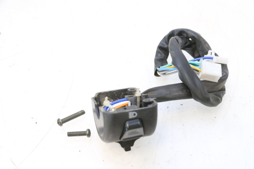 photo de LEFT SWITCH JM MOTORS OLDIES 4T 50 (2010 - 2020) - Component detail