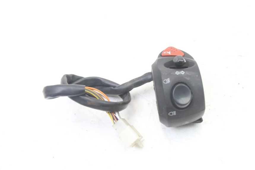 photo de LEFT HANDLEBAR SWITCH PEUGEOT CITYSTAR 2T 50 (2018 - 2021) - Technical close-up