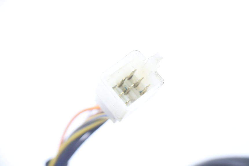 photo de LEFT HANDLEBAR SWITCH PEUGEOT CITYSTAR 2T 50 (2018 - 2021) - Surface and material condition