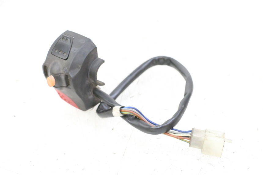photo de LEFT HANDLEBAR SWITCH PEUGEOT LUDIX 50 (2008 - 2017) - Alternative perspective
