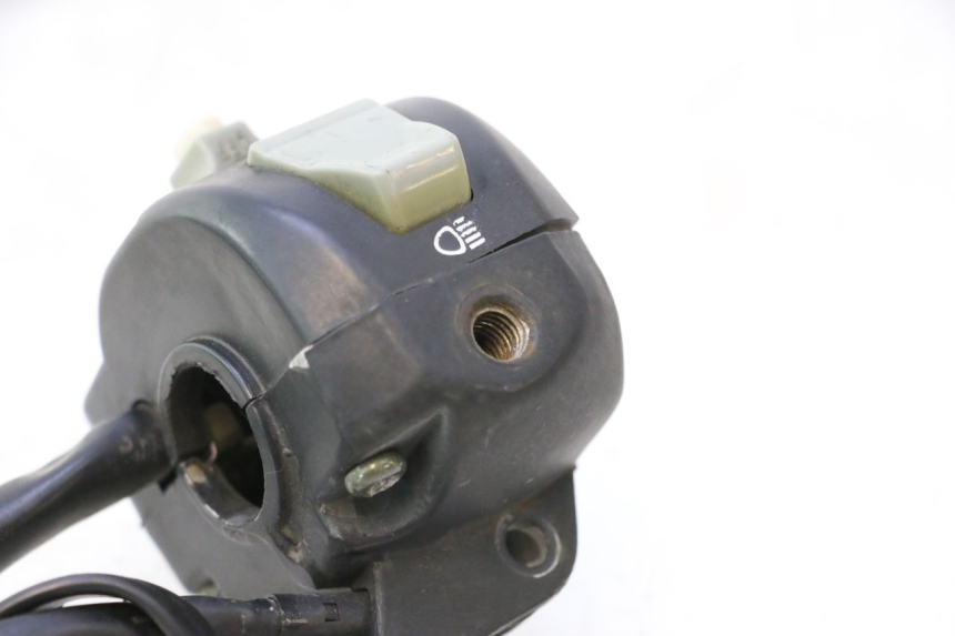photo de LEFT SWITCH VASTRO R-ONE 4T 50 (2014 - 2022) - Checked used part
