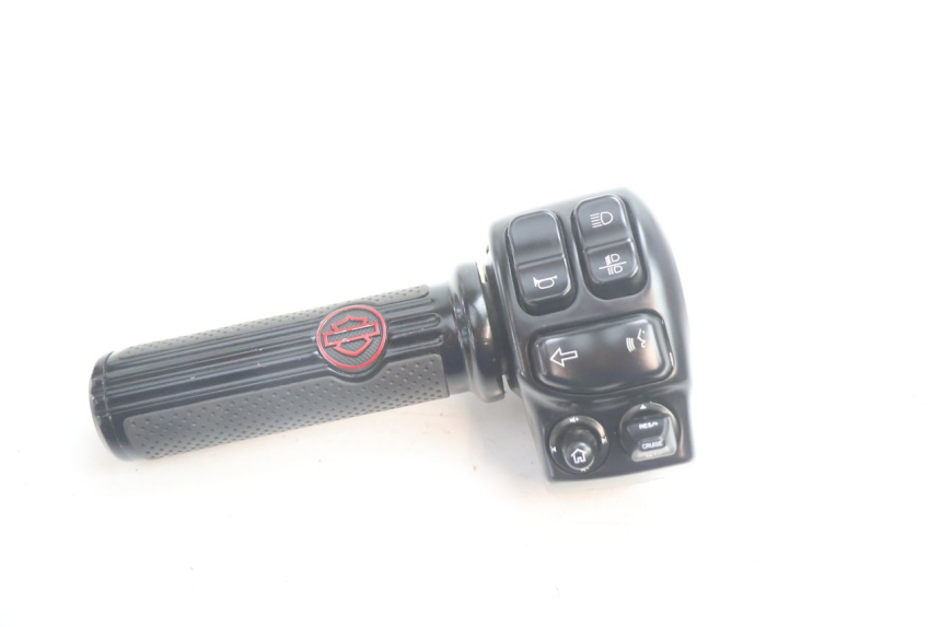 photo de LEFT SWITCH HARLEY DAVIDSON ROAD GLIDE FLTRXSE 1920 (2018 - 2022) - Main view