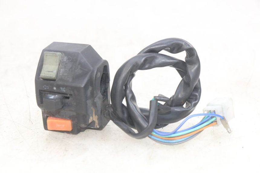 photo de LEFT HANDLEBAR SWITCH YAMASAKI ROADSTER 50 (2013 - 2018) - Main view