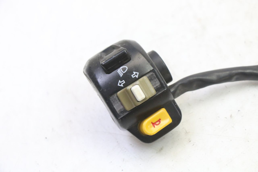 photo de LEFT SWITCH PGO RODOSHOW 2T 50 (2003 - 2007) - Component detail