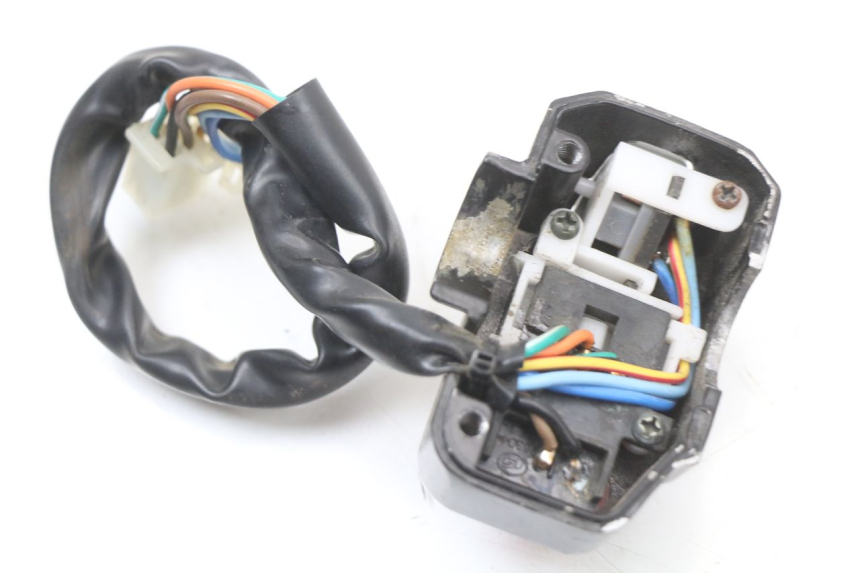 photo de LEFT HANDLEBAR SWITCH TNT MOTOR ROMA 10' 4T 50 (2019 - 2022) - Alternative perspective