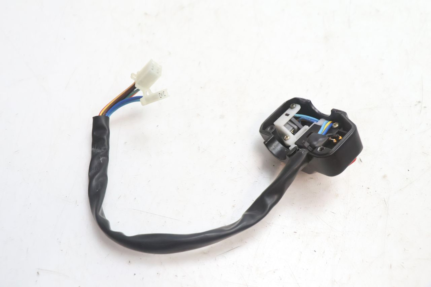 photo de LEFT HANDLEBAR SWITCH TNT MOTOR ROMA 10' 4T 50 (2007 - 2018) - Technical close-up