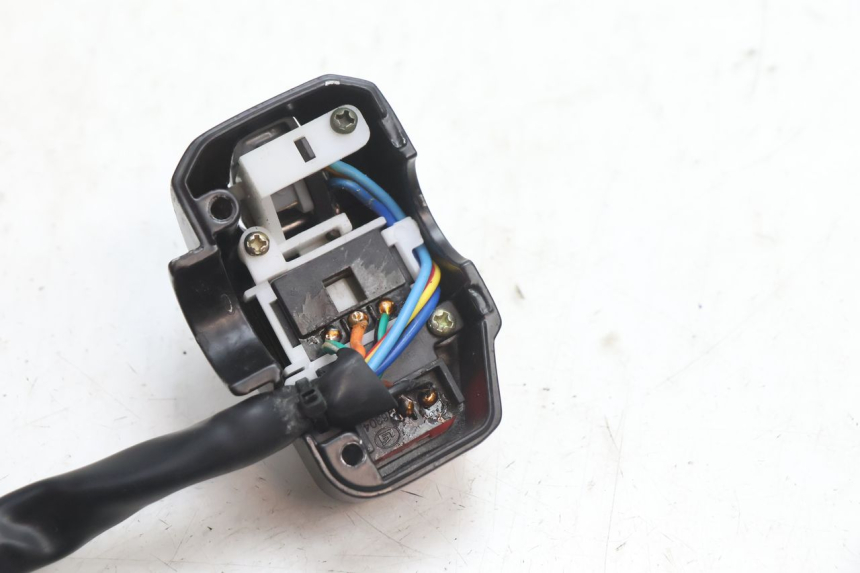 photo de LEFT HANDLEBAR SWITCH TNT MOTOR ROMA 10' 4T 50 (2007 - 2018) - Product overview
