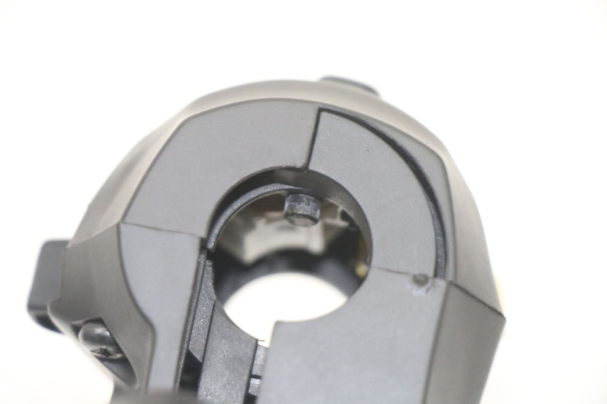 photo de LEFT SWITCH ROYAL ENFIELD HYMALAYAN 410 (2016 - 2023) - Fixing points details