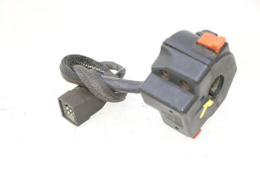 photo de LEFT SWITCH MZ RT 125 (2000 - 2008) - Technical close-up