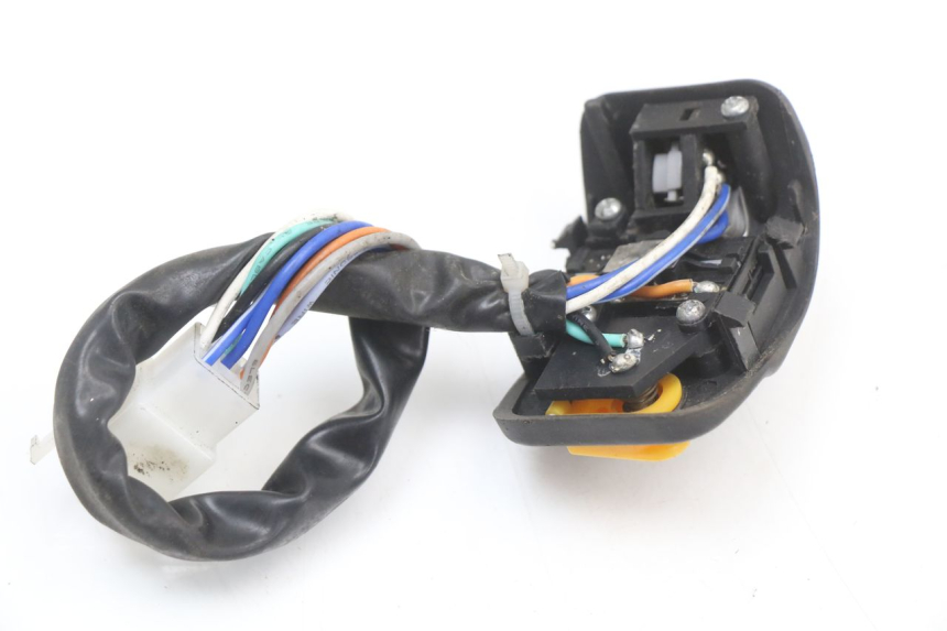 photo de LEFT HANDLEBAR SWITCH JM MOTORS SANTANA 50 (2014 - 2023) - Component detail