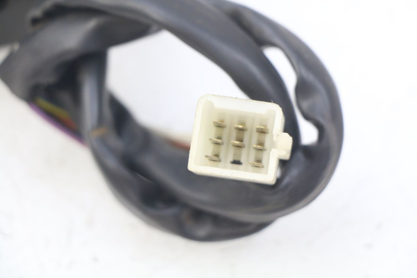 photo de LEFT HANDLEBAR SWITCH PEUGEOT SATELIS COMPRESSOR K15 125 (2006 - 2009) - Alternative perspective