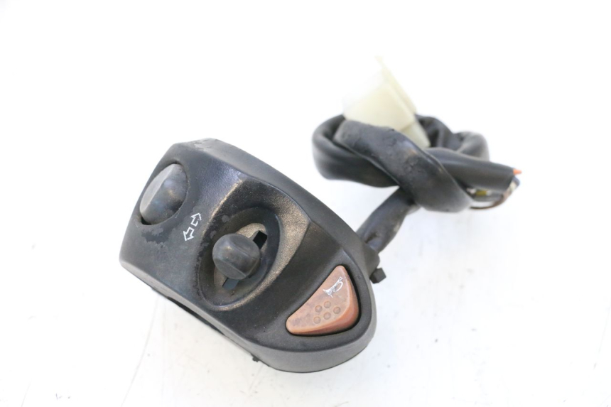 photo de LEFT HANDLEBAR SWITCH PEUGEOT SATELIS COMPRESSOR K15 125 (2006 - 2009) - Main view