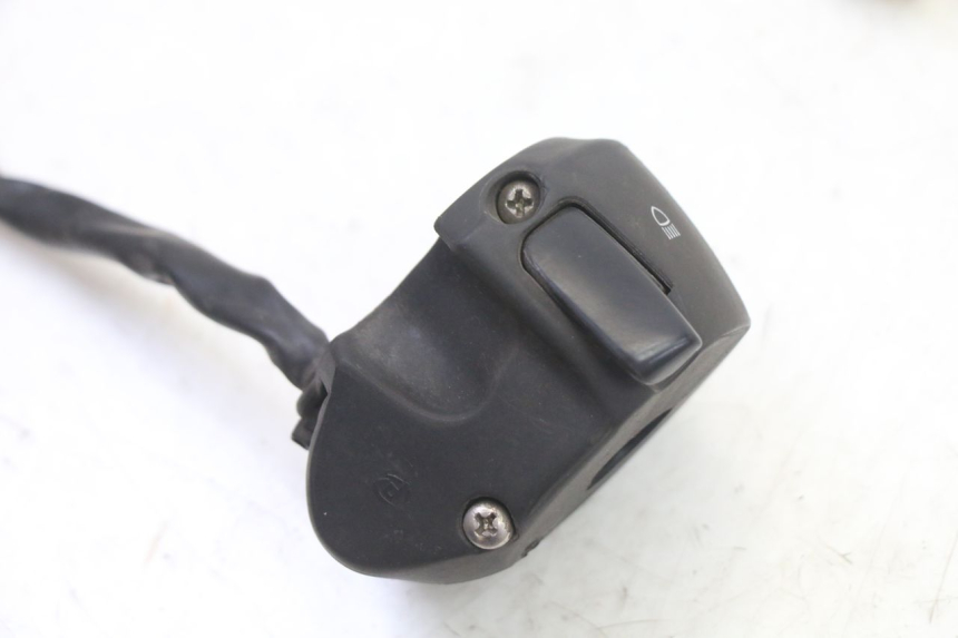 photo de LEFT SWITCH PEUGEOT SATELIS 125 (2013 - 2018) - Technical close-up