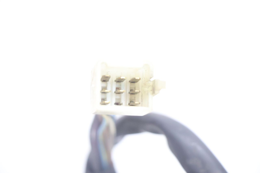 photo de LEFT HANDLEBAR SWITCH PEUGEOT SATELIS 125 (2006 - 2009) - Surface and material condition
