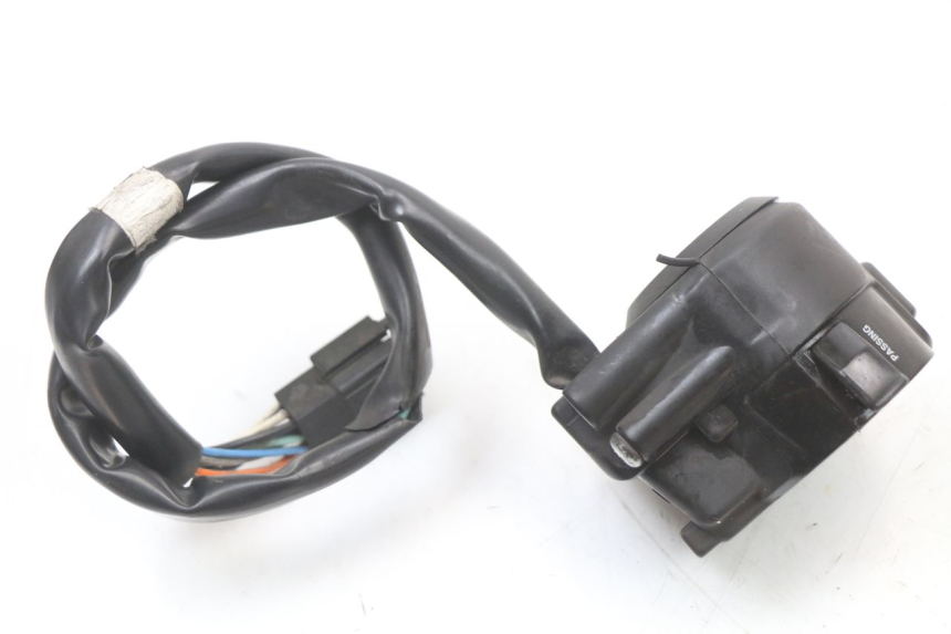 photo de LEFT SWITCH KYMCO SUPER 8 4T 50 (2021 - 2024) - Technical close-up