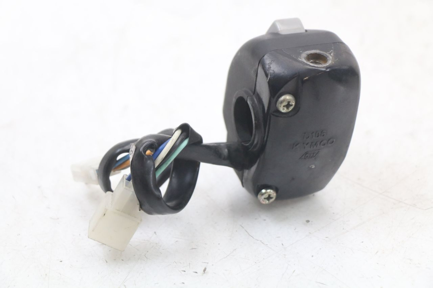 photo de LEFT SWITCH KYMCO SUPER 8 125 (2008 - 2015) - Technical close-up