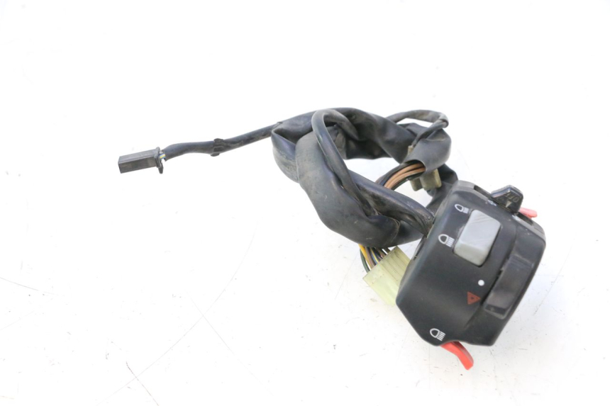 photo de LEFT SWITCH YAMAHA TDM ABS 900 (2002 - 2014) - Zoom on usage condition