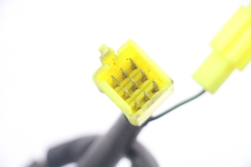 photo de LEFT HANDLEBAR SWITCH SUZUKI UH BURGMAN 125 (2002 - 2006) - Checked used part