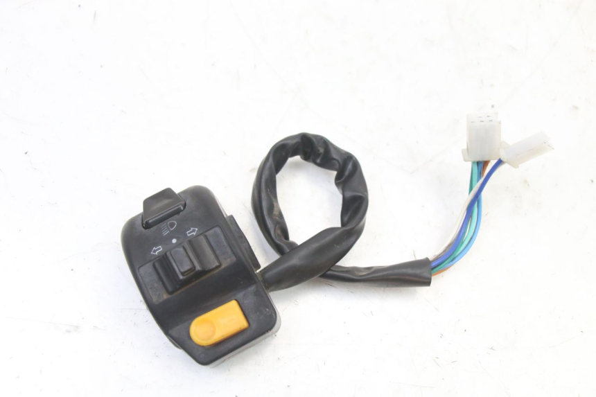 photo de LEFT HANDLEBAR SWITCH UNIVERSAL BIKE ZN50QT-11B 50 (2018 - 2021) - Main view