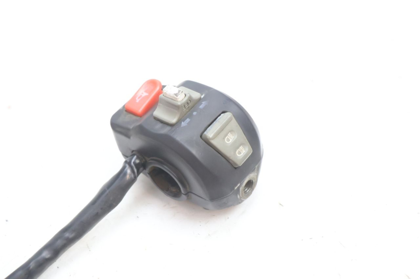 photo de LEFT HANDLEBAR SWITCH PEUGEOT V-CLIC VCLIC 50 (2007 - 2013) - Technical close-up