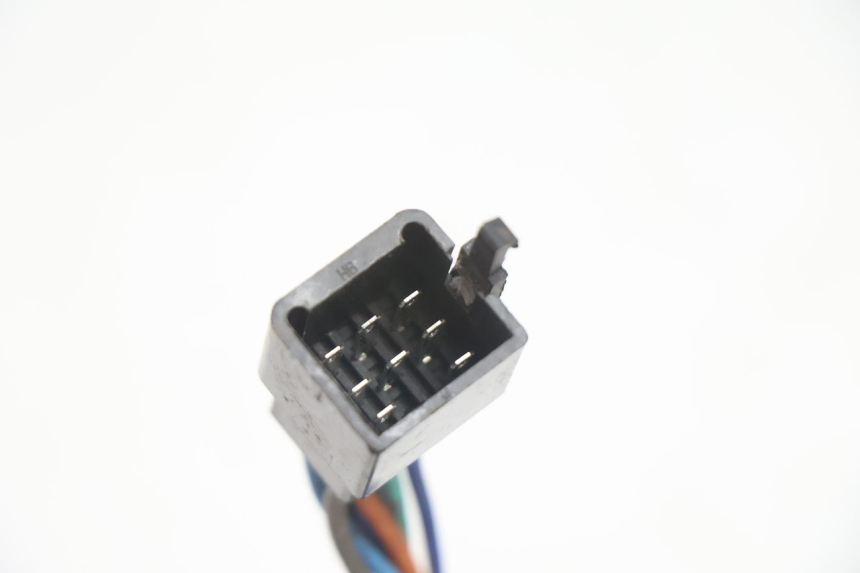 photo de LEFT HANDLEBAR SWITCH PEUGEOT V-CLIC VCLIC 50 (2007 - 2013) - Surface and material condition