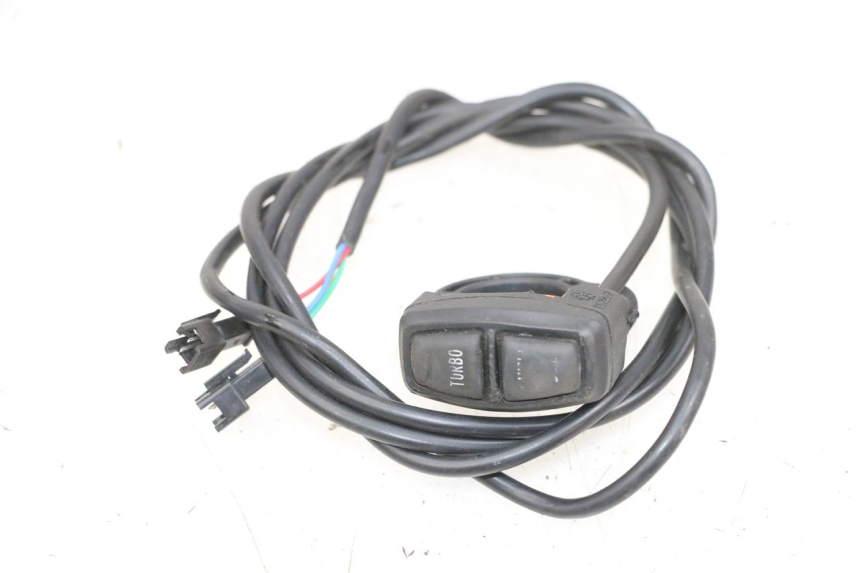 photo de LEFT SWITCH DUALTRON VICTOR LIMITED 1 - Main view