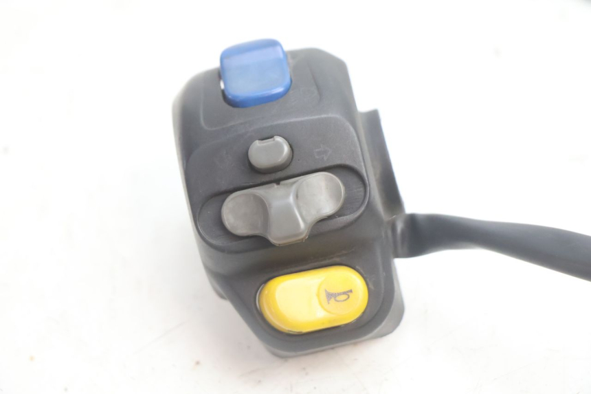 photo de LEFT SWITCH PEUGEOT VIVACITY 100 (1999 - 2008) - Component detail