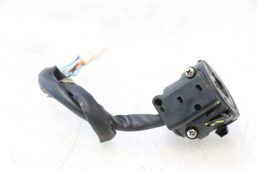 photo de LEFT SWITCH DAELIM VJ ROADWIN 125 (2004 - 2007) - Checked used part